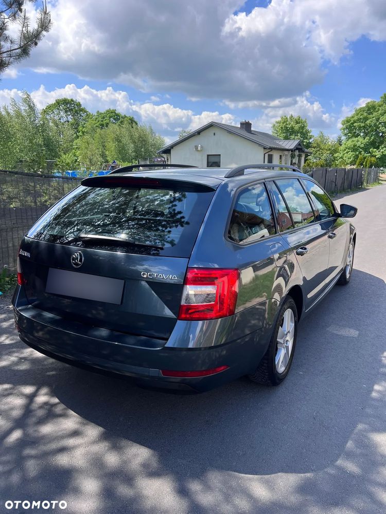 Skoda Octavia 2.0 TDI Drive DSG - 4