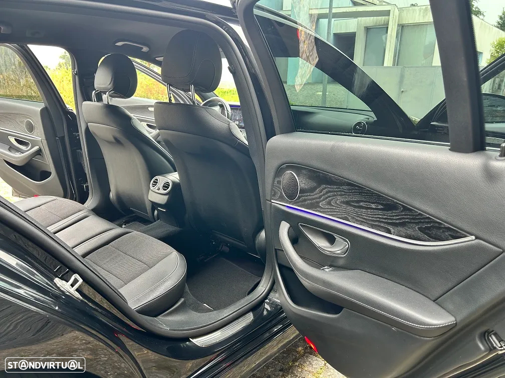 Mercedes-Benz E 220 d T 9G-TRONIC AMG Line - 16