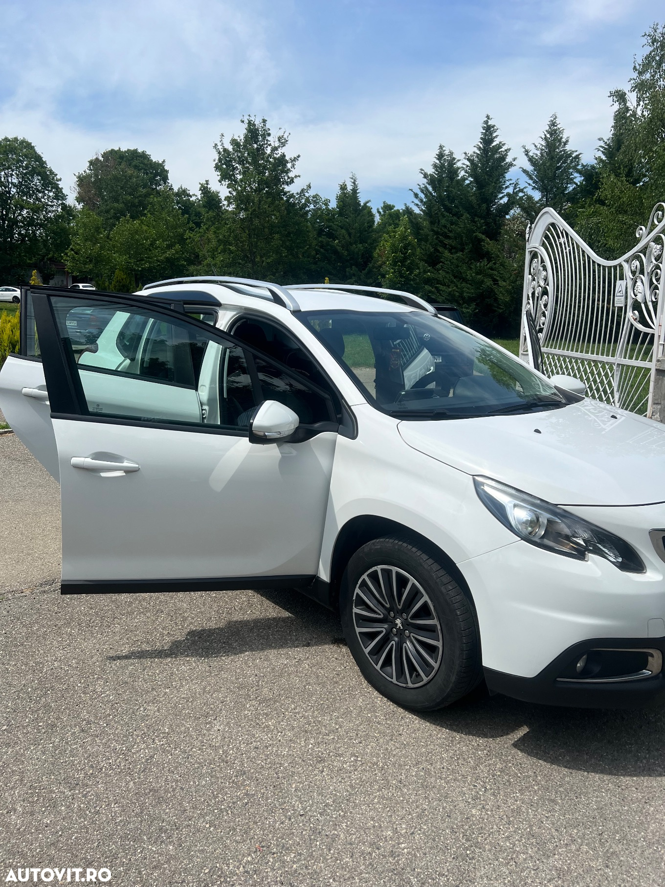 Peugeot 2008 - 5