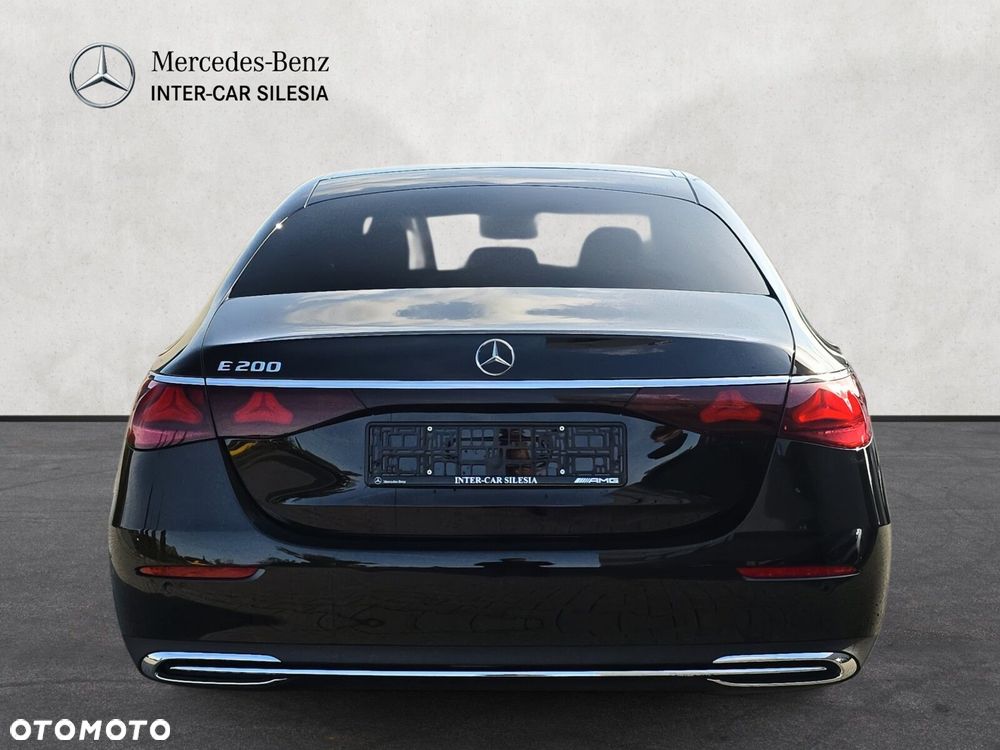 Mercedes-Benz Klasa E - 6