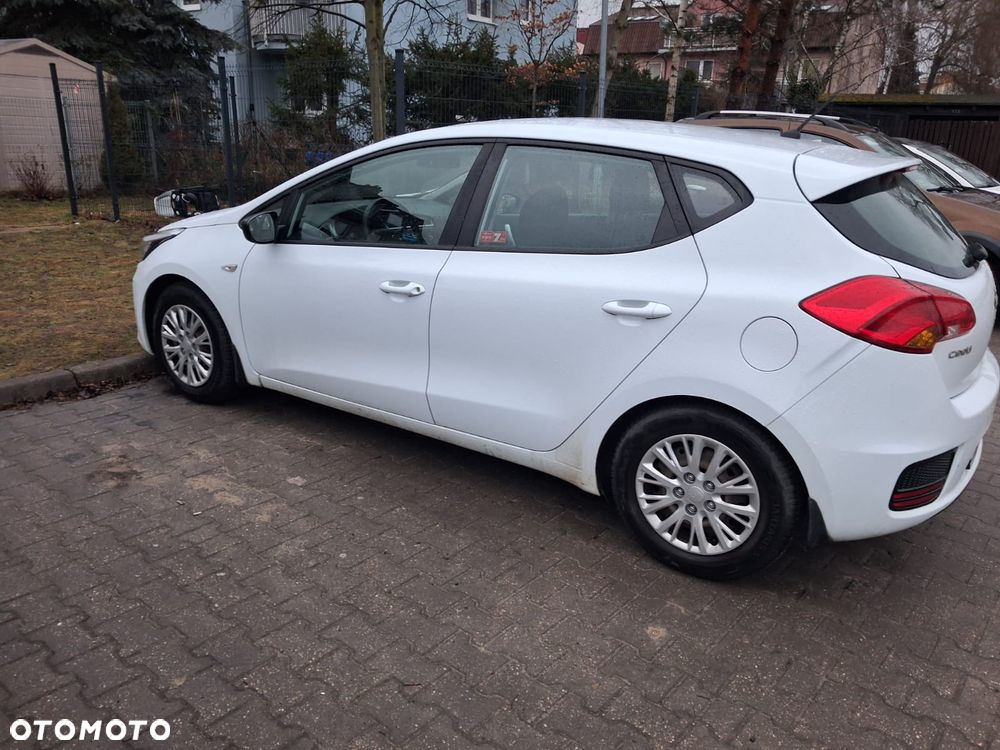 Kia Ceed 1.4 L - 2