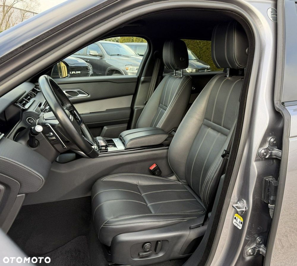Land Rover Range Rover Velar D200 Dynamic SE - 15