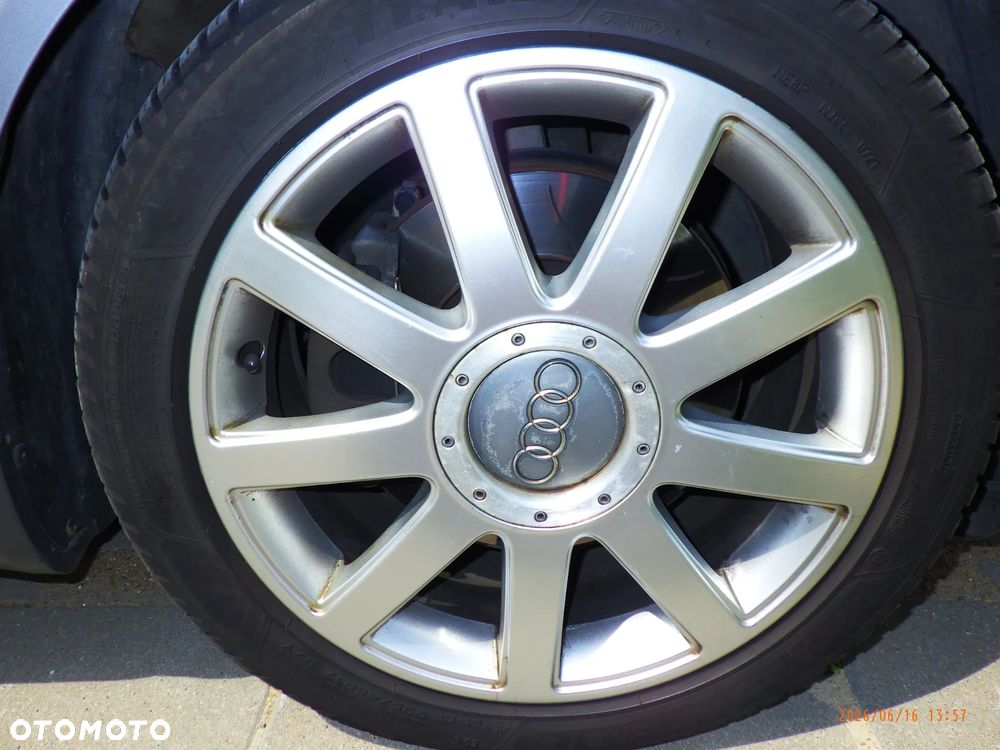 Audi A4 Avant 2.5 TDI - 25