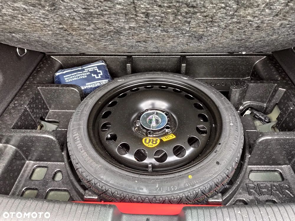 Opel Astra 1.4 Turbo Start/Stop Dynamic - 29