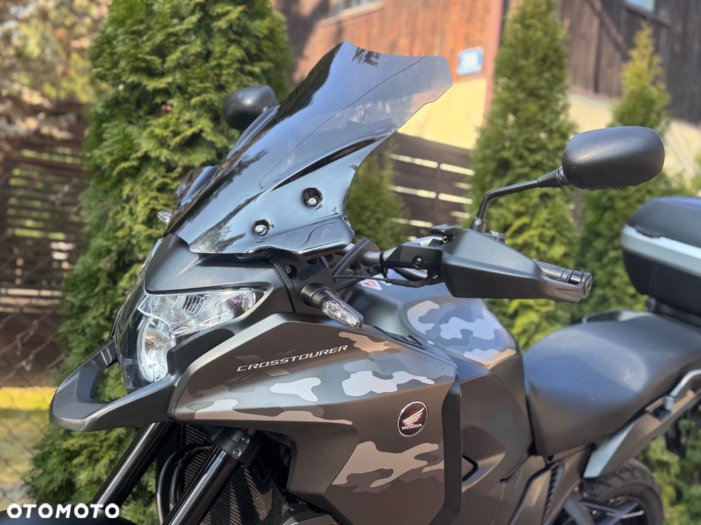 Honda VFR - 18