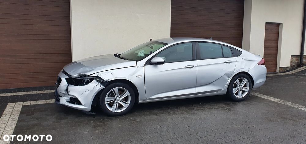 Opel Insignia - 4