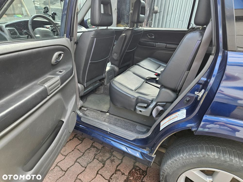 Suzuki Grand Vitara 2.7 V6 - 8