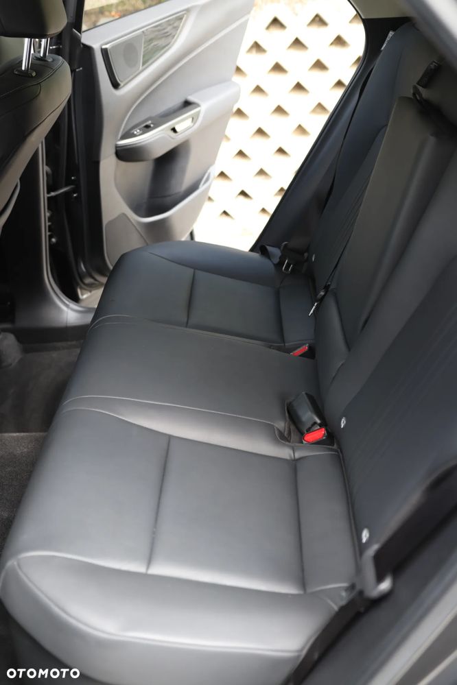Lexus NX 350h Prestige AWD - 11