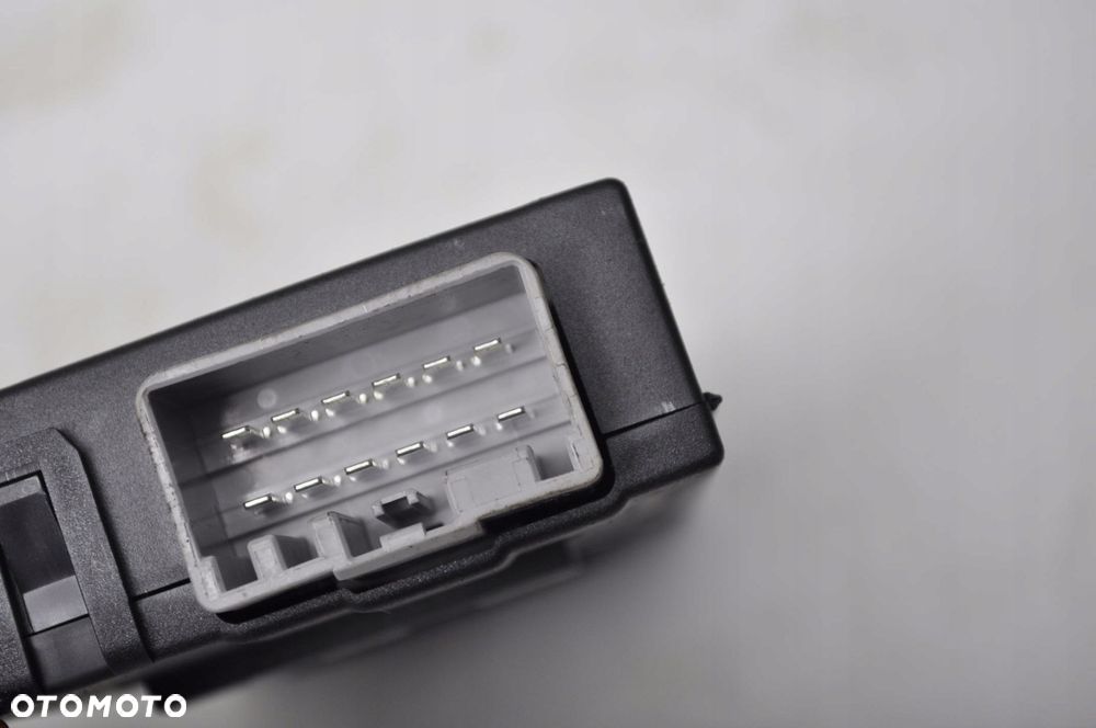 VOLVO V70 II HAK HOLOWNICZY MODUŁ HAKA 30664652 30682095 - 10