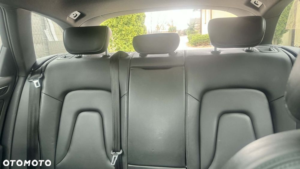 Audi A4 Avant 3.0 TDI clean diesel Quattro S tronic - 18