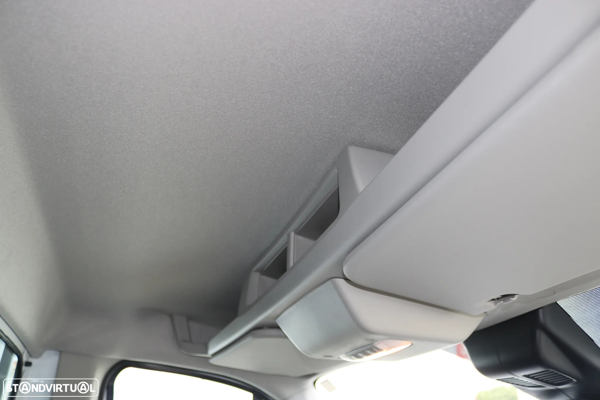 Ford Transit L4 350 170CV - 14