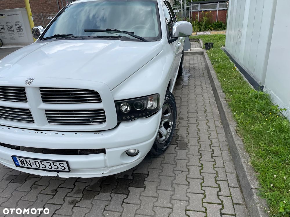 Dodge RAM - 4