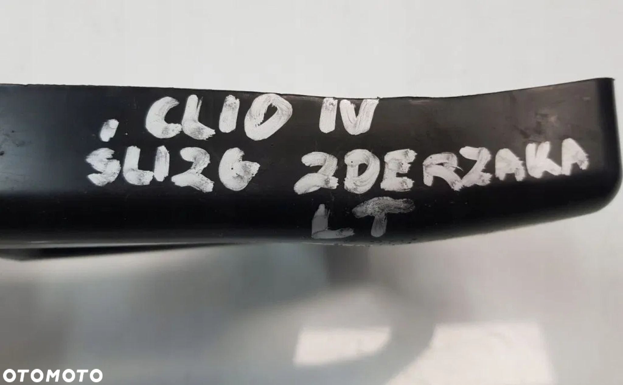 RENAULT CLIO IV ŚLIZG ZDERZAKA PRAWY LEWY TYŁ - 4