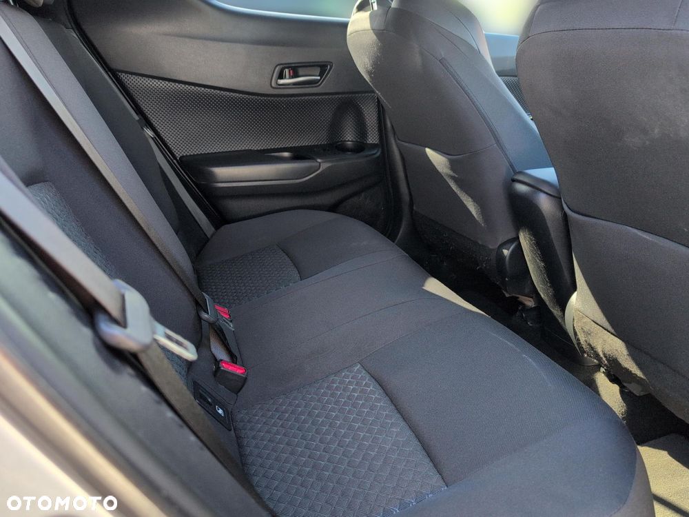 Toyota C-HR 2.0 Hybrid Style - 10