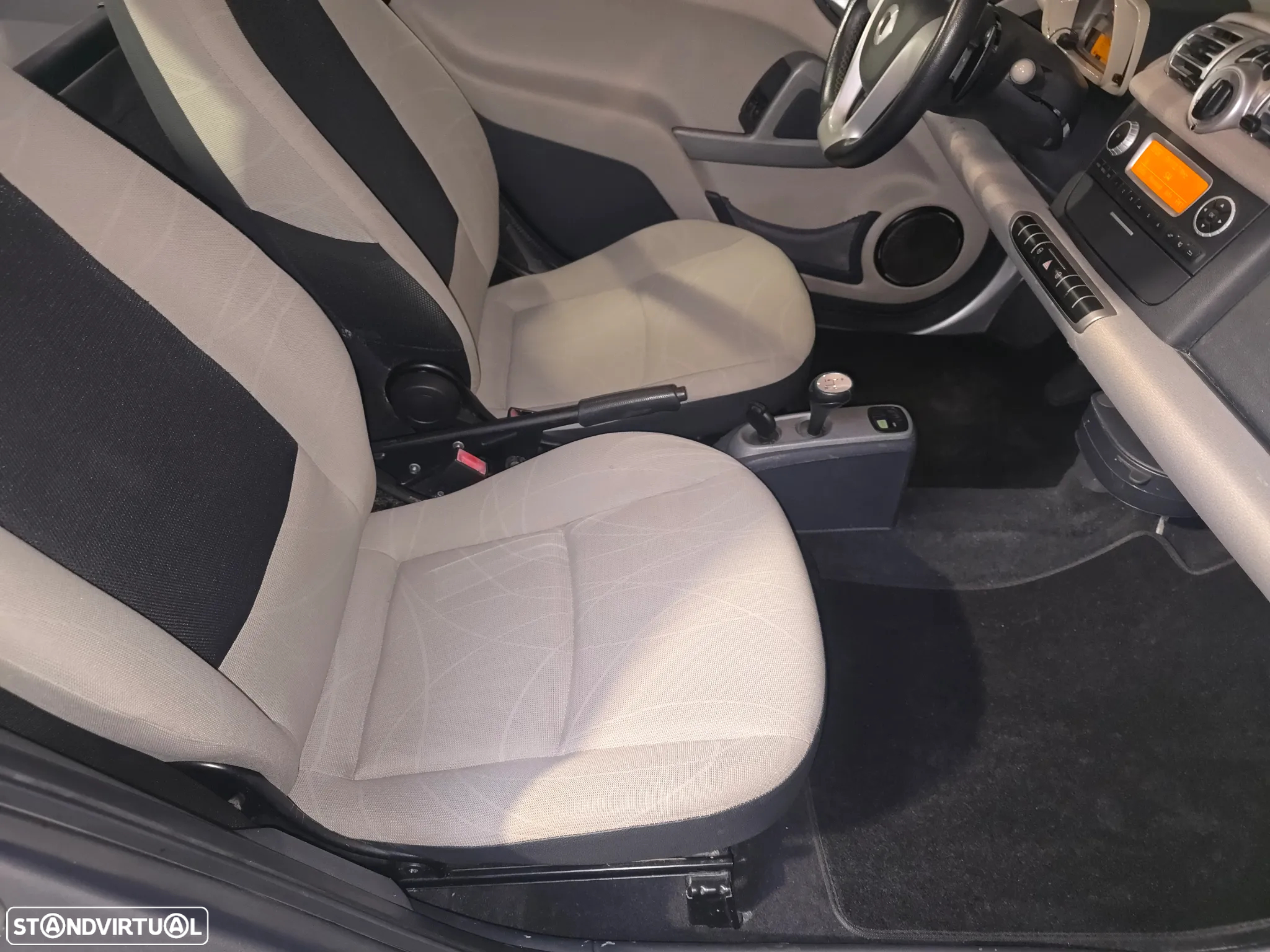 Smart ForTwo Coupé 1.0 mhd Pulse 71 Softouch - 31