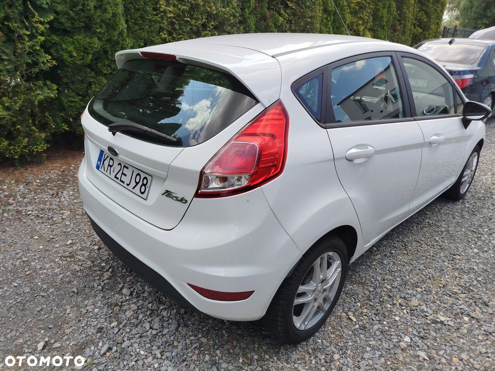 Ford Fiesta 1.5 TDCi SYNC Edition - 4