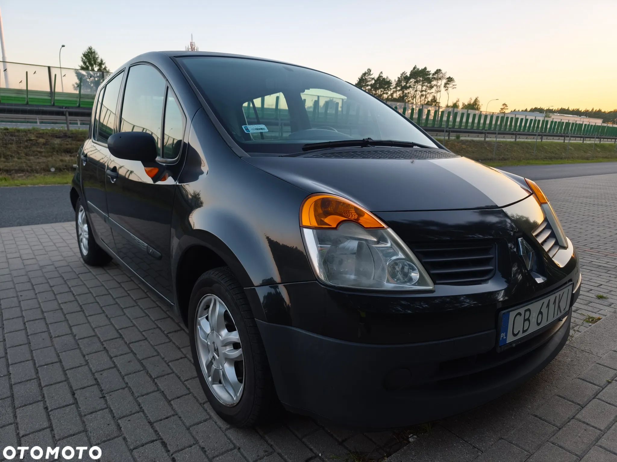 Renault Modus 1.2 16V Alize - 1