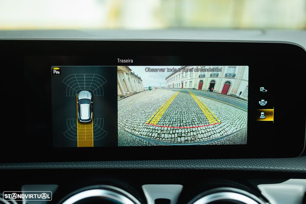 Mercedes-Benz CLA 250 e 8G-DCT AMG Line Advanced Plus - 32