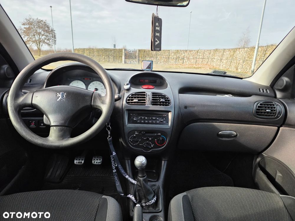 Peugeot 206 HDi eco 70 Filou - 11