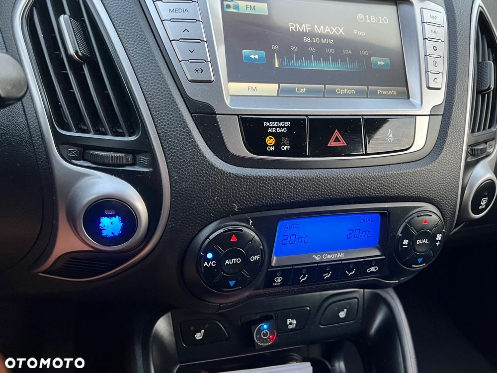 Hyundai ix35 2.0 4WD Automatik Premium - 13