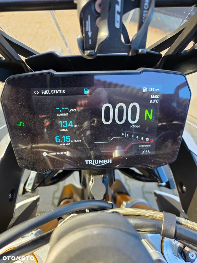 Triumph Tiger - 27