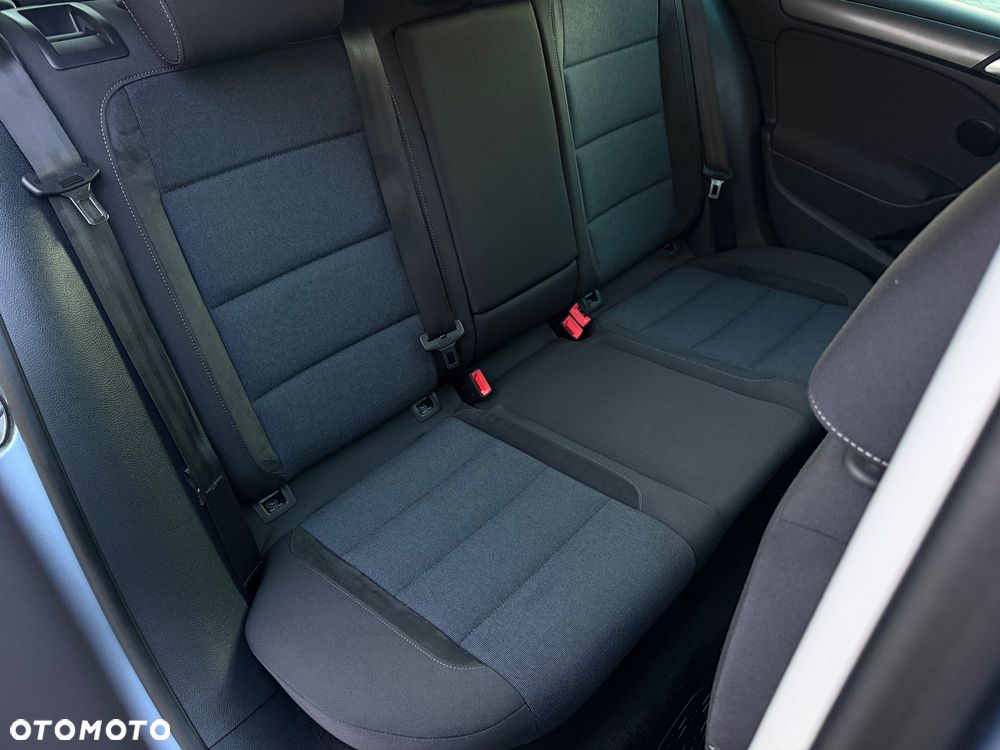 Volkswagen Golf 2.0 TDI DPF Team - 30