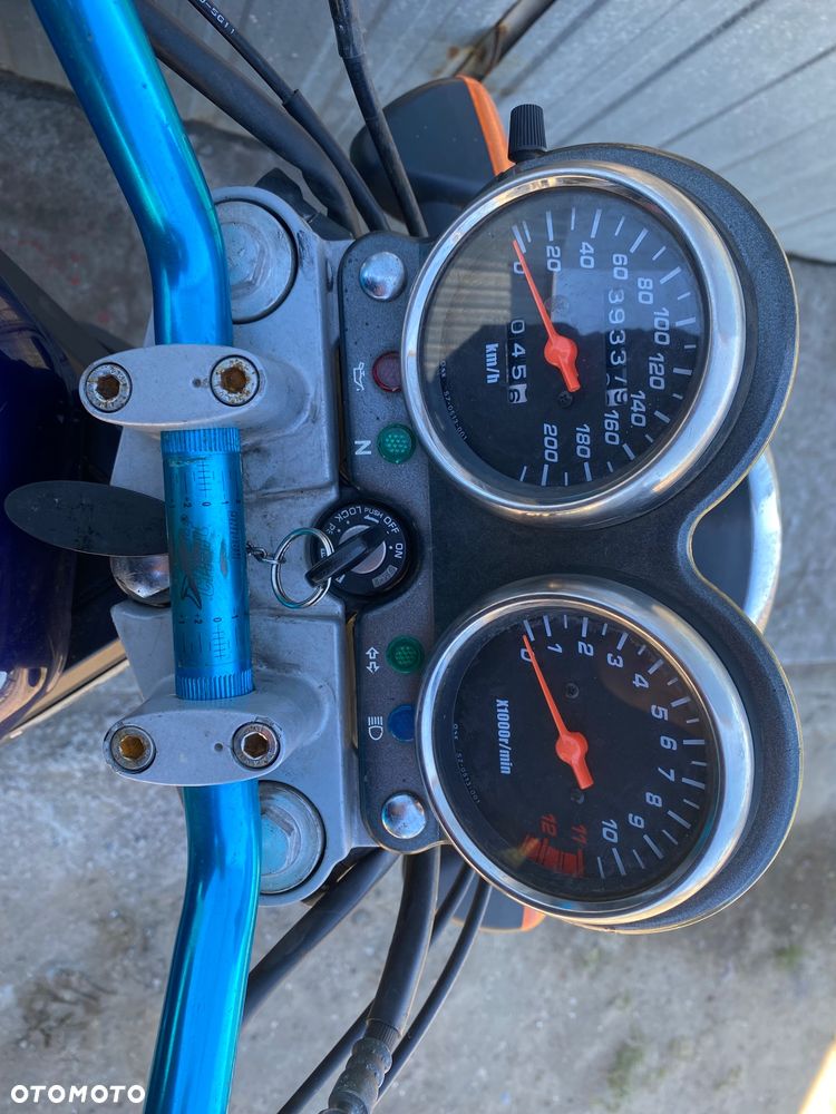 Suzuki GS - 6