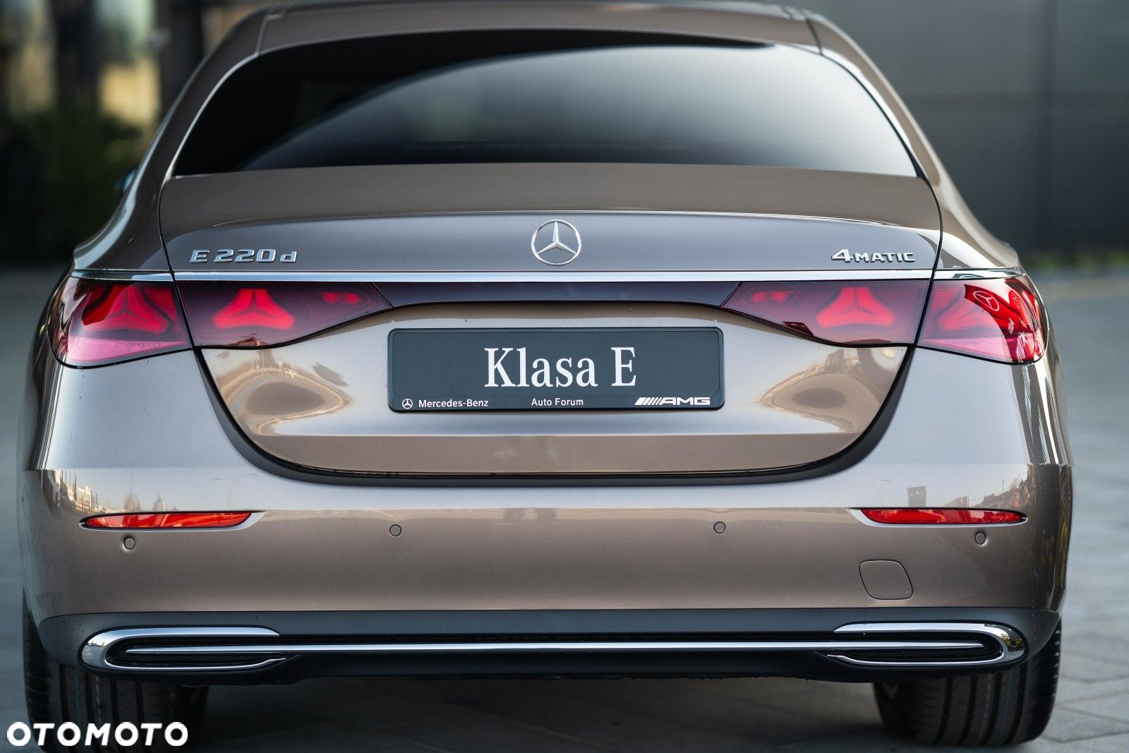 Mercedes-Benz Klasa E - 7