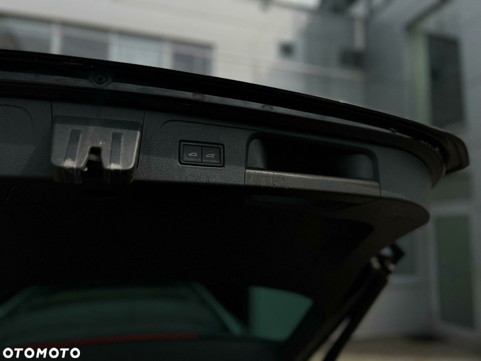Volkswagen Passat - 25