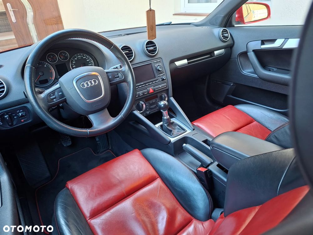 Audi A3 Sportback 2.0 TDI DPF S line Sportpaket plus - 13