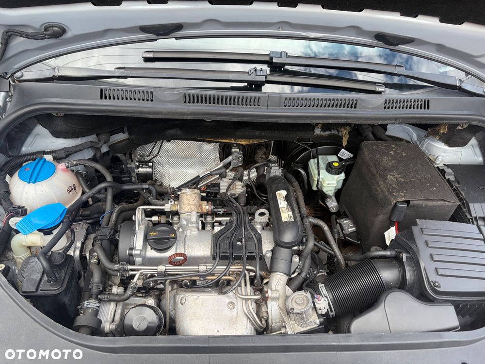 Volkswagen Golf Plus 1.2 TSI Team - 25