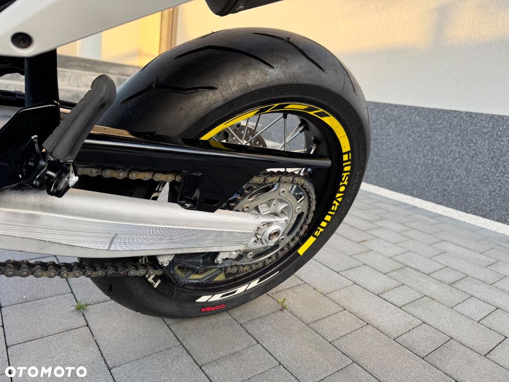 Husqvarna 701 - 22