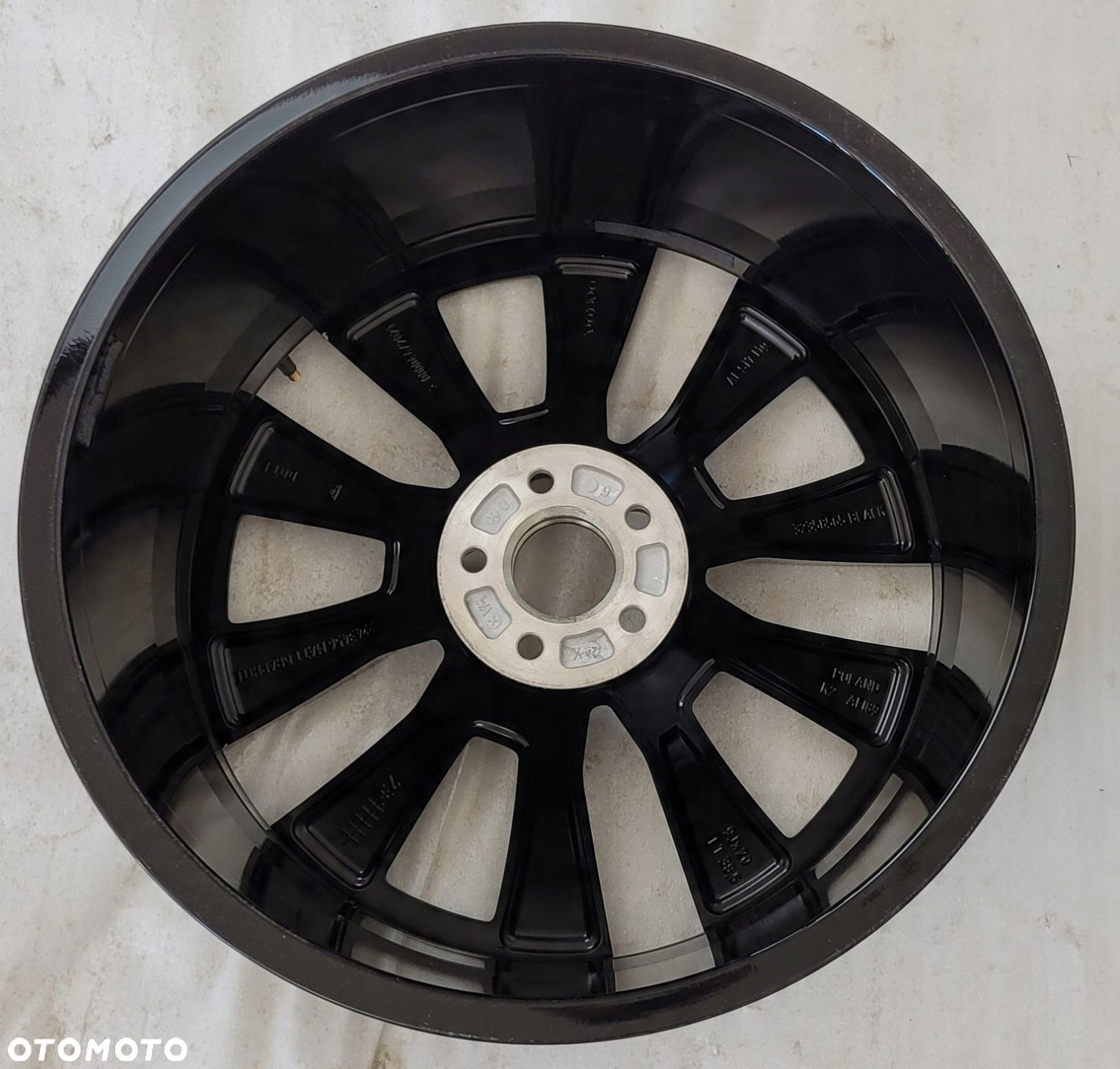 FELGA VOLVO XC90 II 9x20 20 ET38,5 5x108 63,4 32358565 - 10