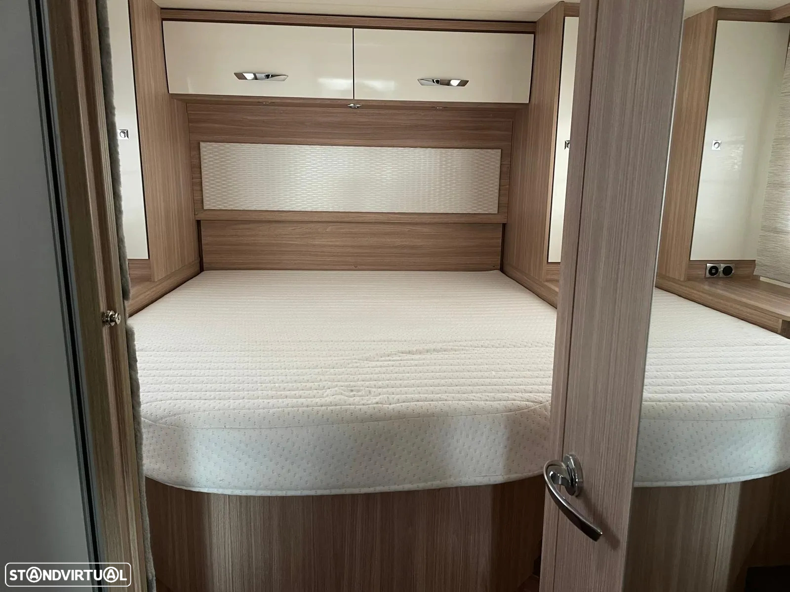 Burstner Lyseo Time Fidelity - Autocaravana c/Camas Central e Elevatória - 46