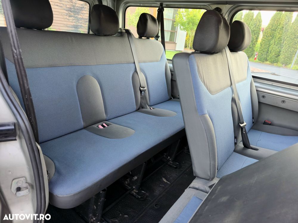 Renault Trafic Passenger L1H1 Authentique - 10