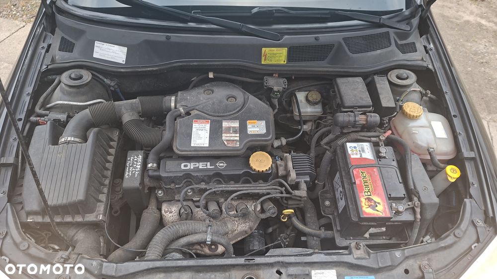 Opel Astra 1.6 - 20