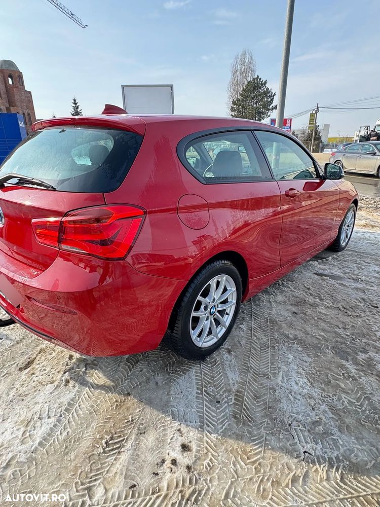 BMW Seria 1 - 17