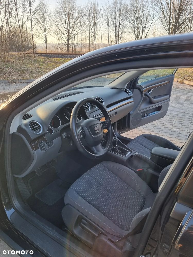 Seat Exeo 2.0 TDI DPF Style - 18