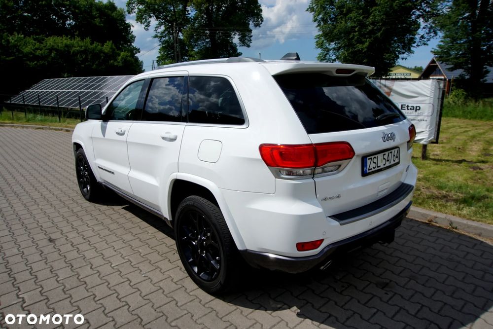 Jeep Grand Cherokee - 9