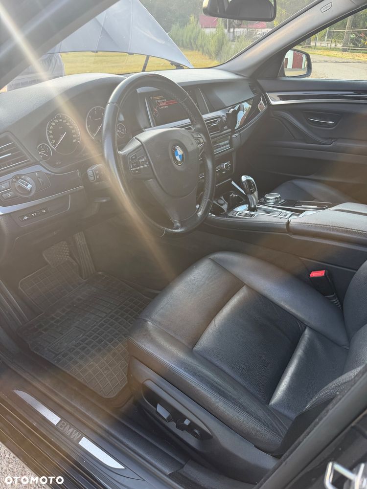 BMW Seria 5 520d - 12