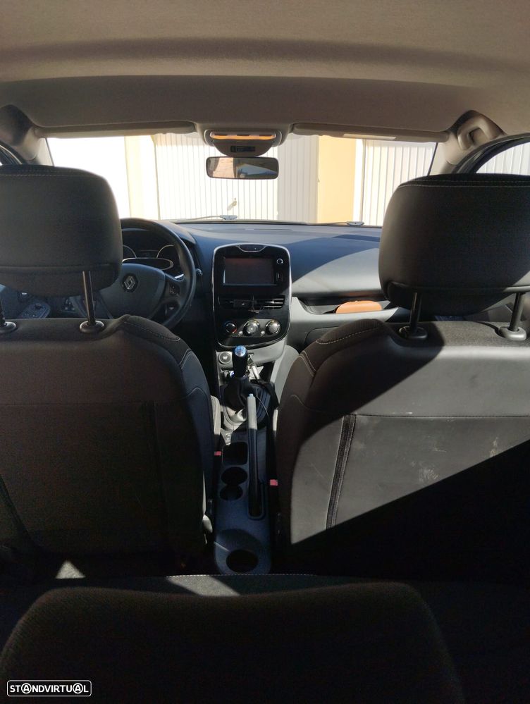 Renault Clio Sport Tourer 1.5 dCi Confort - 18