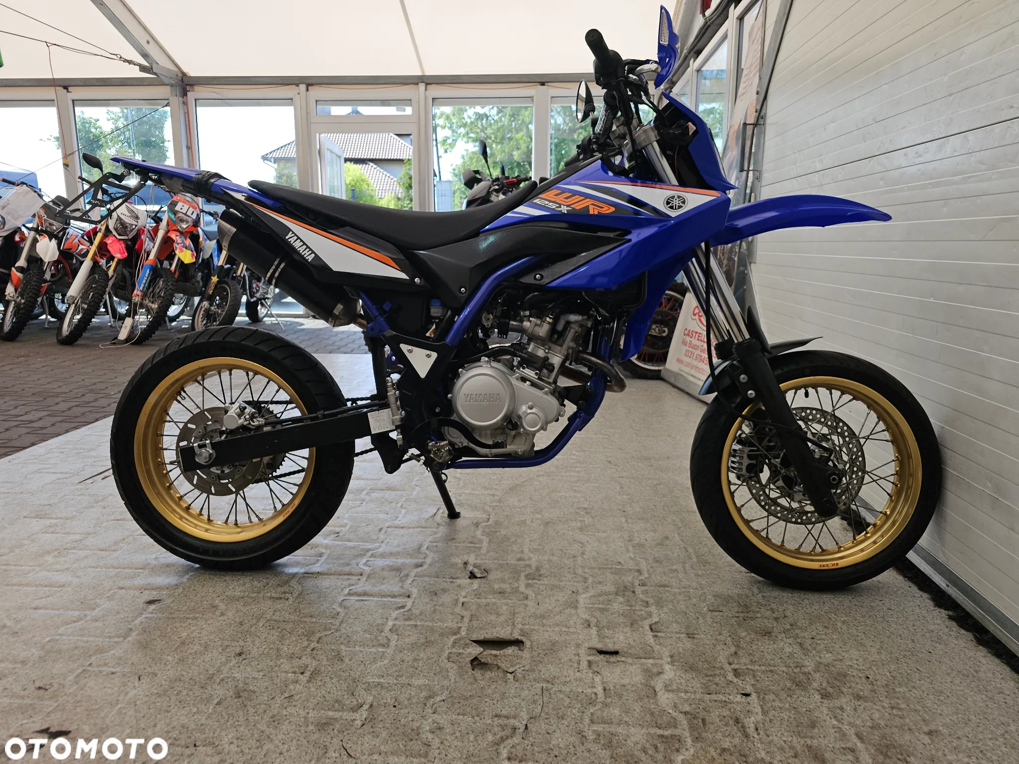 Yamaha WR - 25