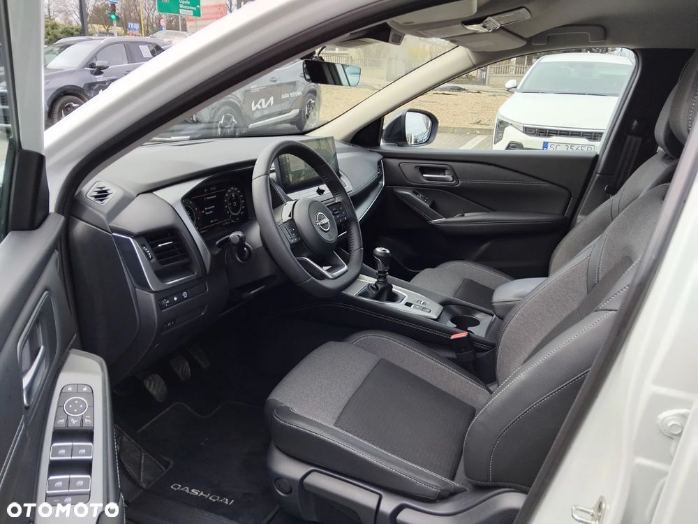 Nissan Qashqai 1.3 DIG-T MHEV N-Connecta - 20