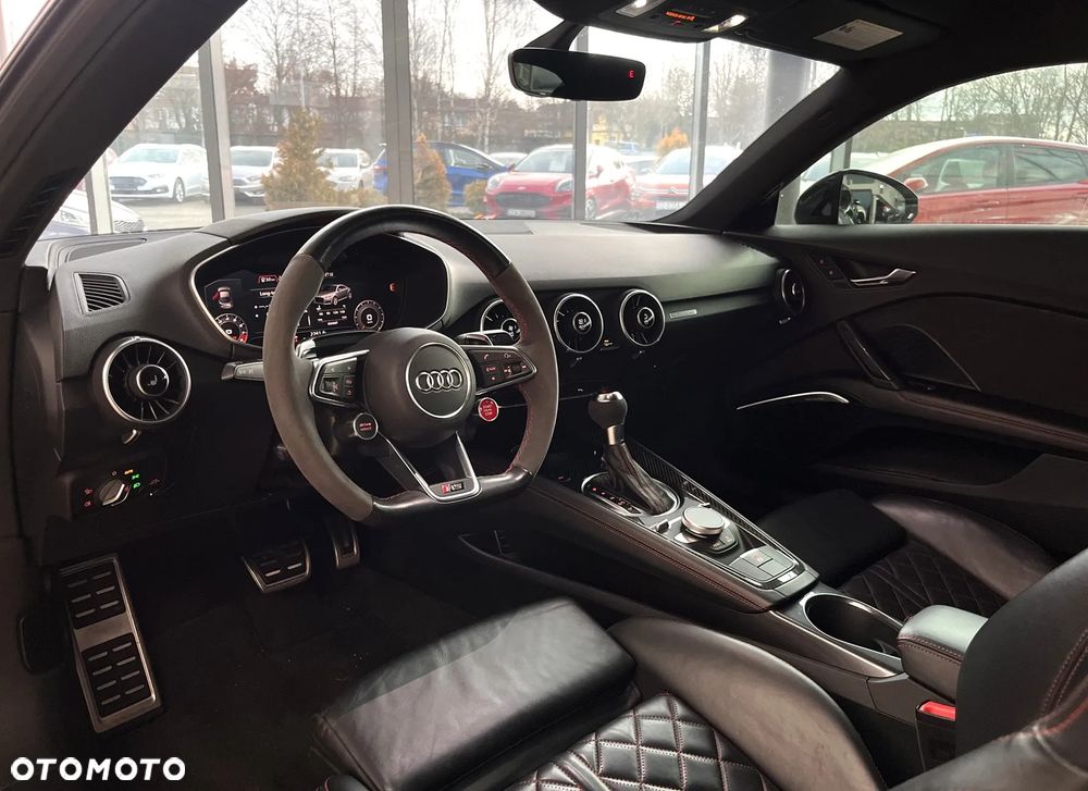 Audi TT RS Coupé - 13