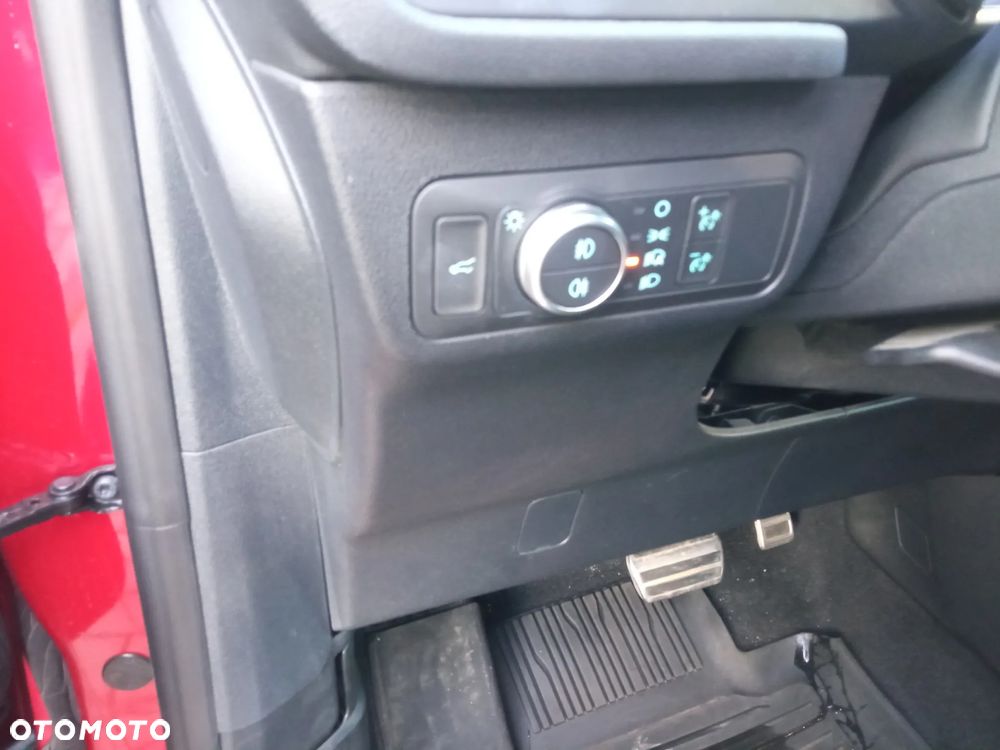 Ford Kuga 2.0 EcoBlue AWD ST-Line X - 11