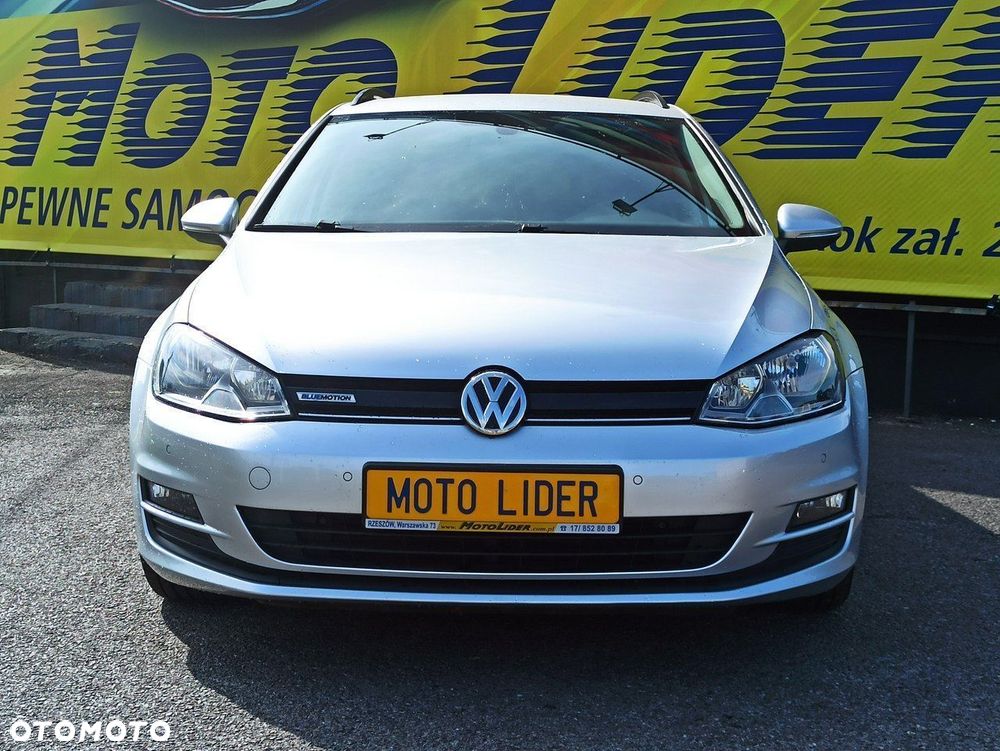 Volkswagen Golf - 2