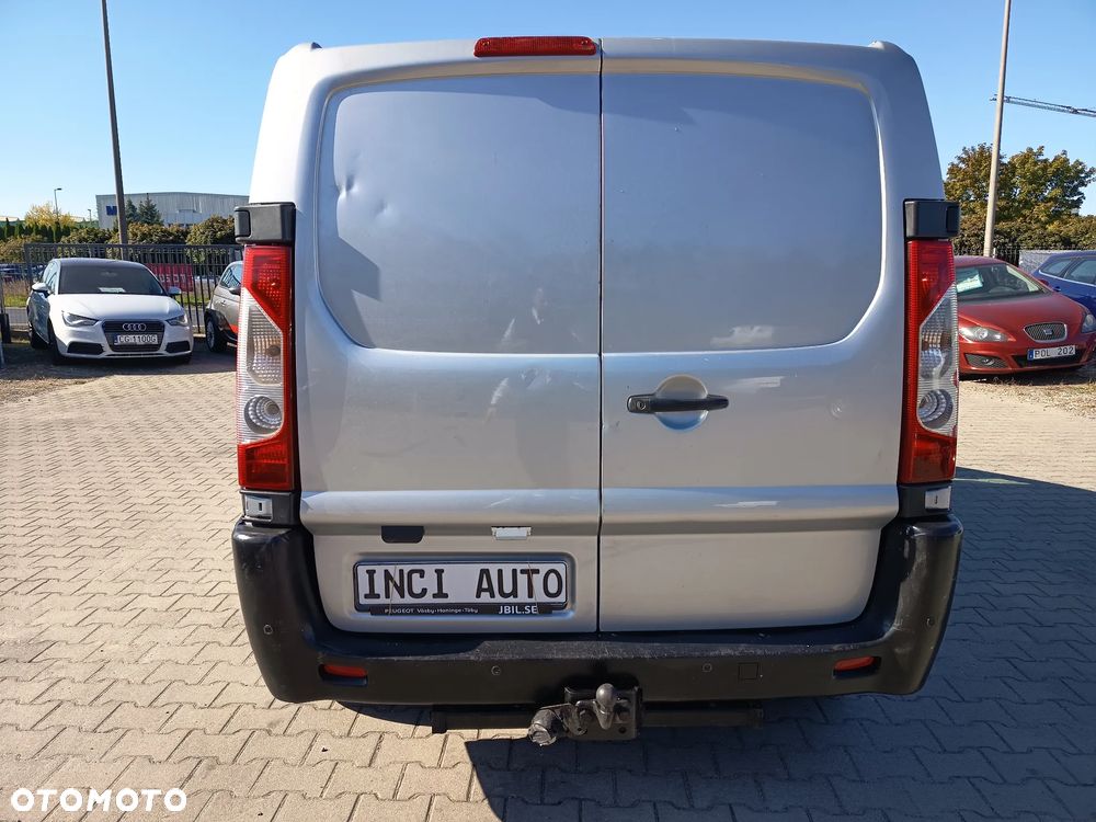 Peugeot Expert - 8