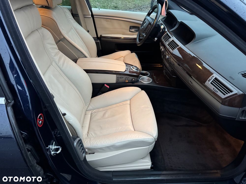 BMW Seria 7 730d - 13