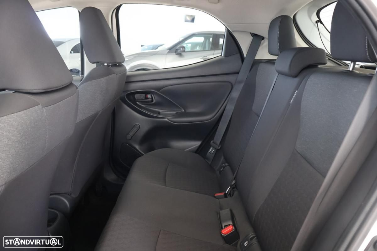 Toyota Yaris 1.0 VVT-i Comfort - 12