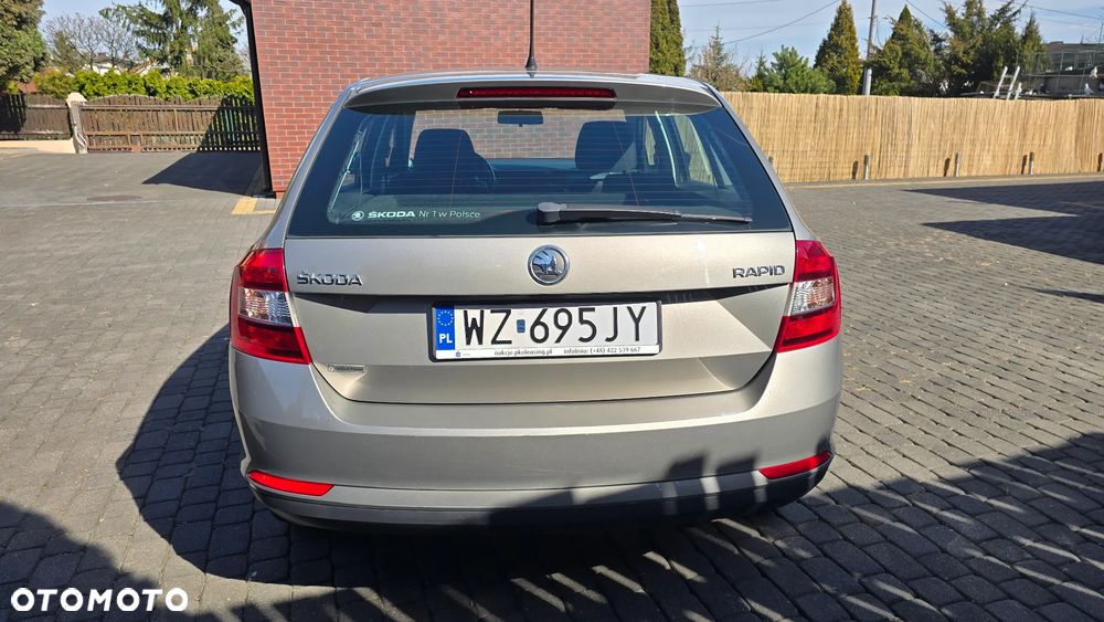 Skoda RAPID Spb 1.6 TDI DPF Active - 12